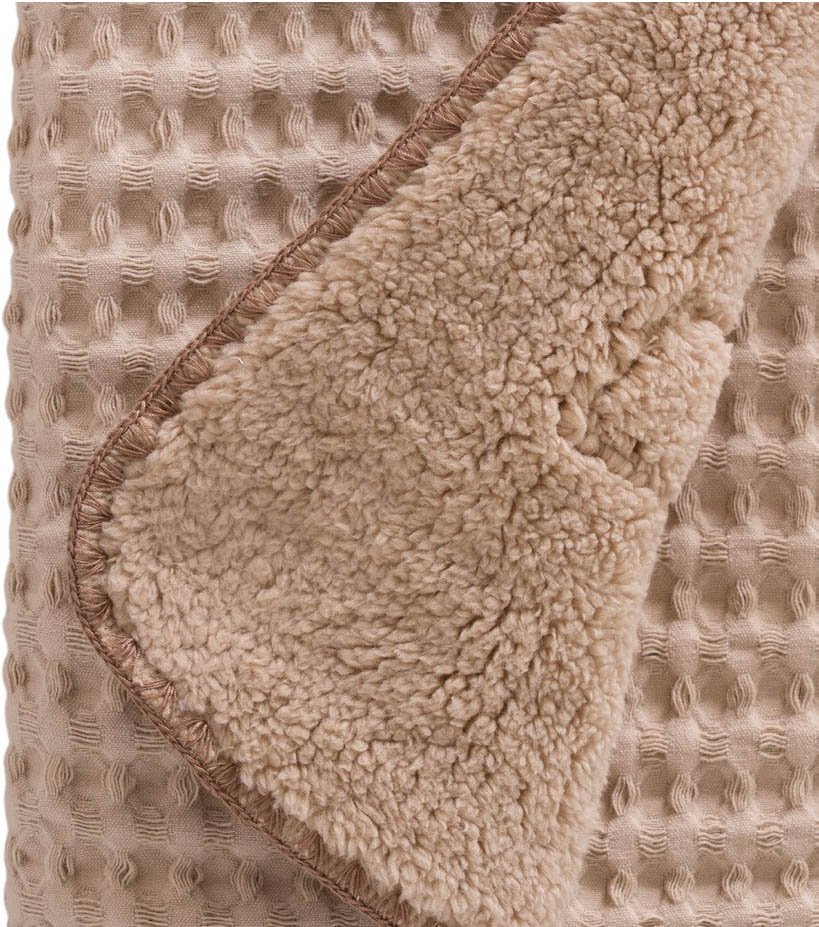 BTU2807-braon-detalji